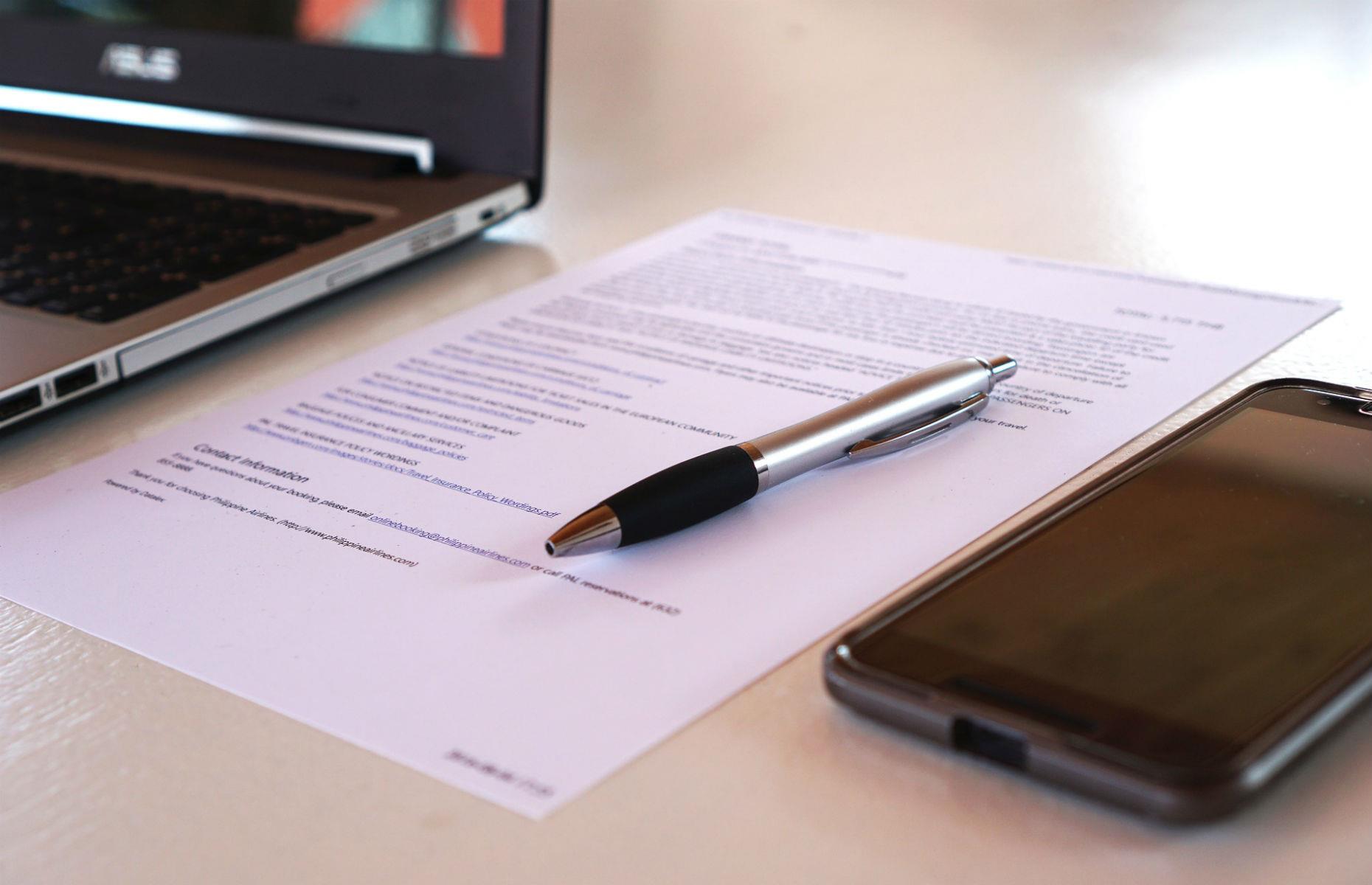 7) Contract manager £40,000